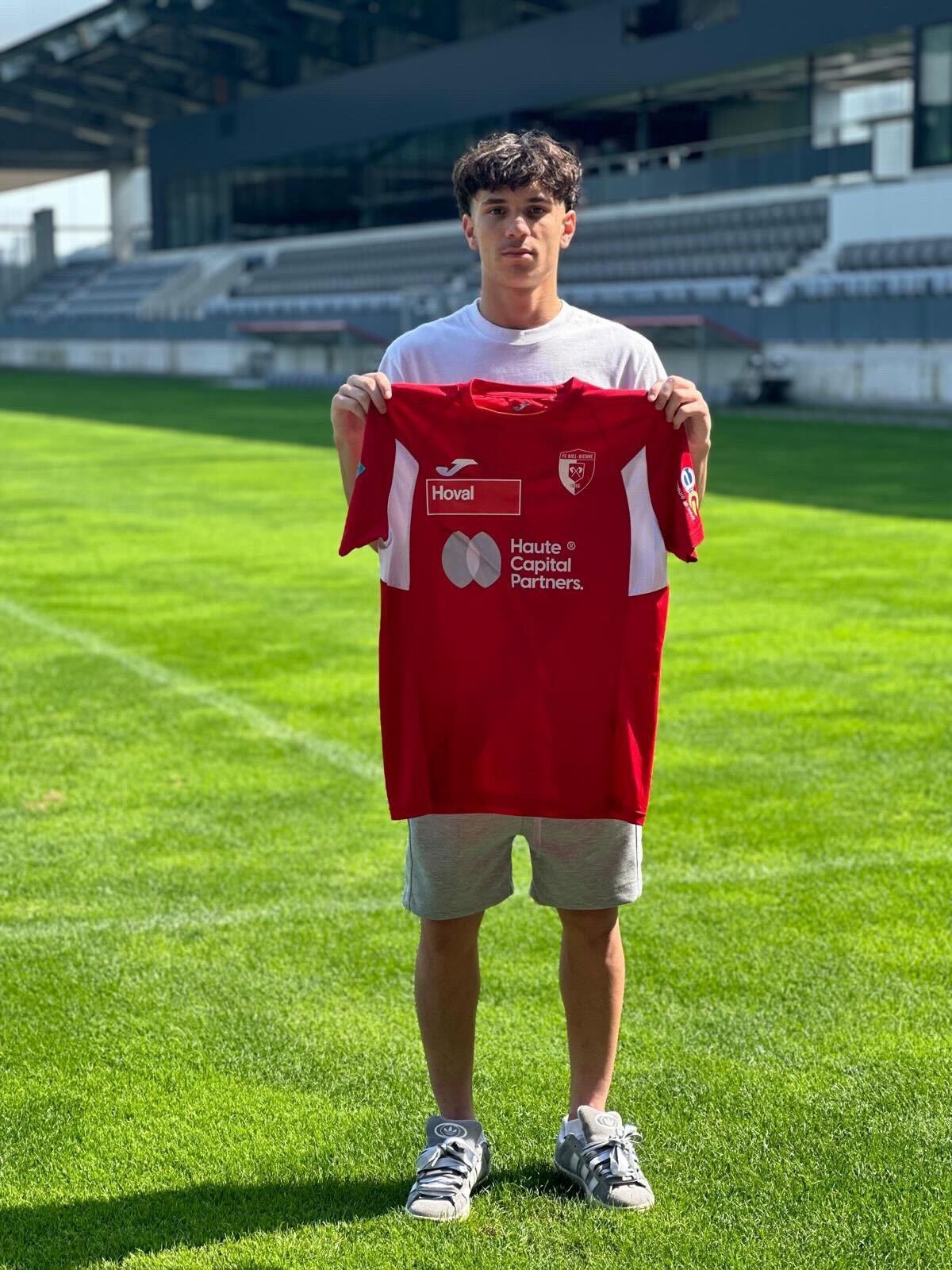 Le jeune Kelio Martella est de retour à Bienne