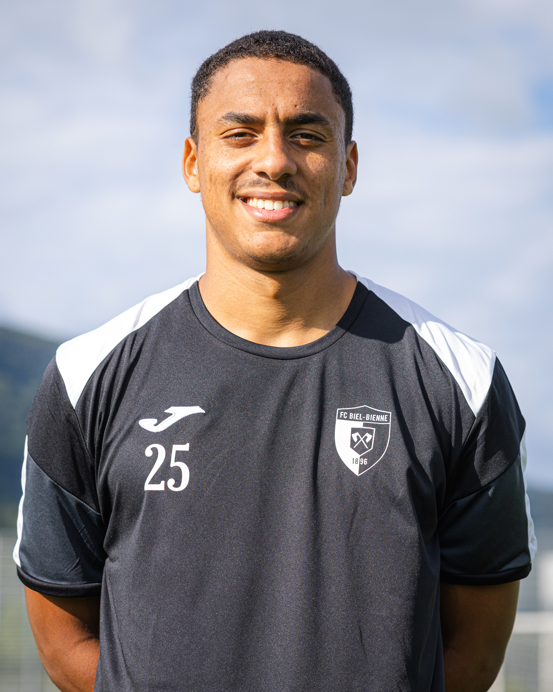 Wir verpflichten Dagui Paviot